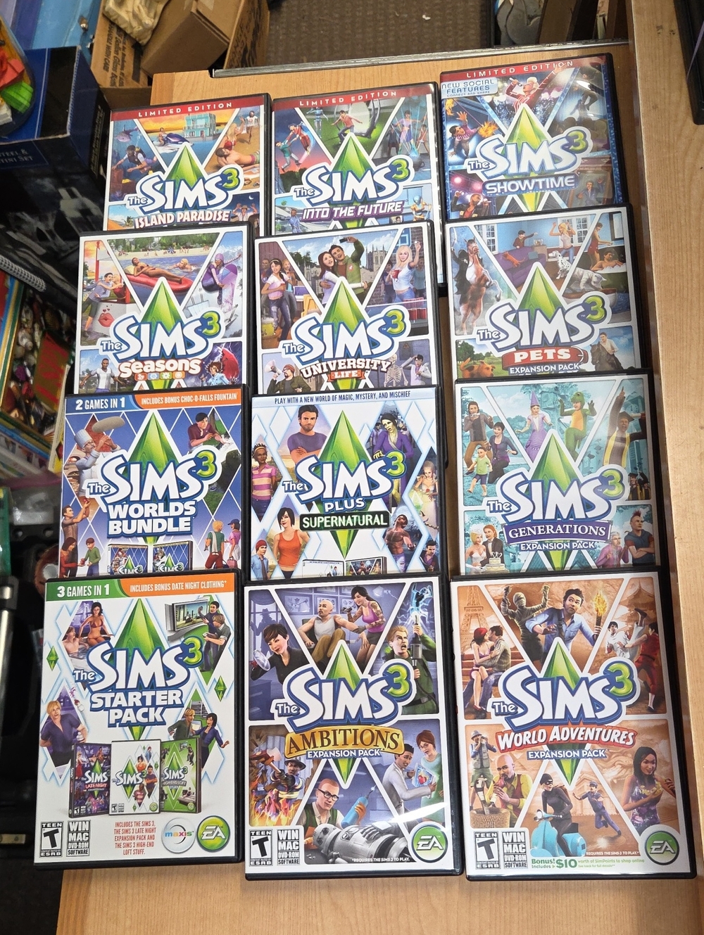 The SIMS 3 set of 12 dvd  rom games PC And Mac